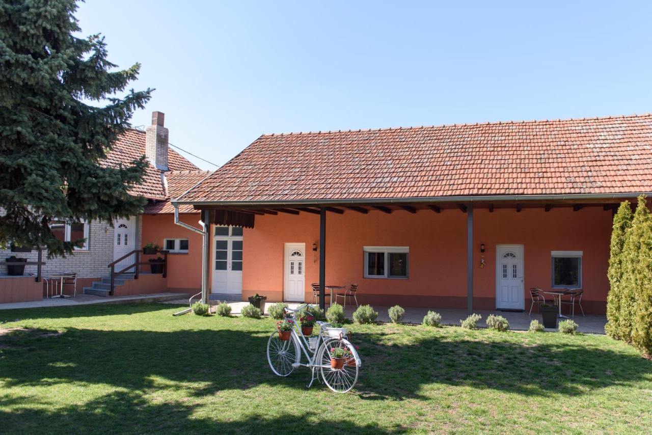 Apartmán Dumalux Corner Subotica Exteriér fotografie